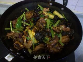 干锅排骨的做法步骤：5