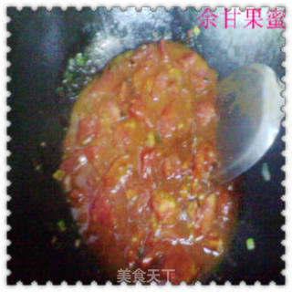 蕃茄鲜酱拌面的做法步骤：5