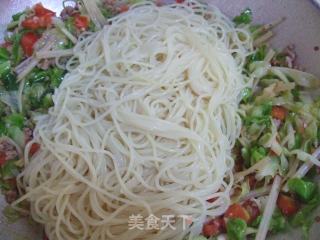 番茄包菜炒米线的做法步骤：10