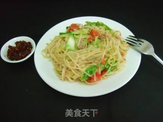 番茄包菜炒米线的做法步骤：12