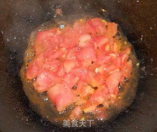 好喝又营养的咸汤————番茄鸡蛋紫菜汤的做法步骤：3