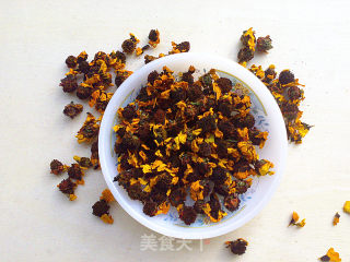 雪菊水晶冻的做法步骤：1