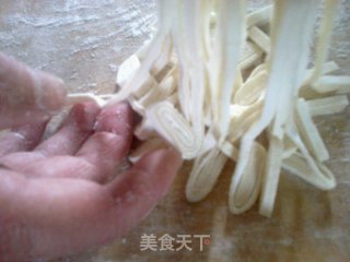 手擀面【妈妈做的】的做法步骤：7