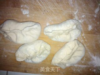 皮薄馅多的豆角包子的做法步骤：7