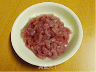 茄子炒肉丝的做法步骤：2