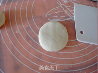 纪念老苏州的味道——葱油苏式月饼的做法步骤：12