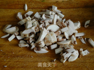 菌香肉酱手擀面的做法步骤：3