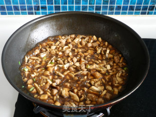 菌香肉酱手擀面的做法步骤：9