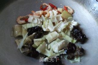 海米扁尖烧豆皮的做法步骤：7