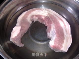 肚肉炆豆干的做法步骤：1