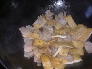 肚肉炆豆干的做法步骤：8