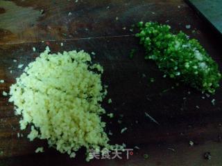 牛肉香菇芹菜水饺的做法步骤：5
