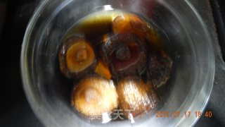 【福州家常菜】紅蟳蒸粉丝的做法步骤：3