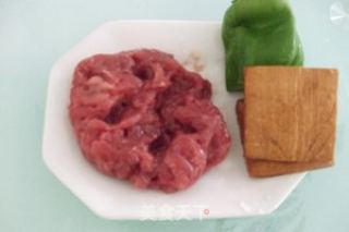 蚝油牛肉丝的做法步骤：1