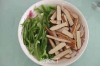 蚝油牛肉丝的做法步骤：2