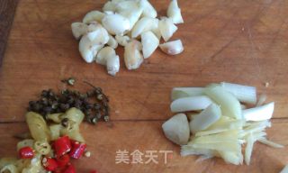 爆炒鳝鱼的做法步骤：2