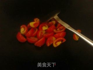香浓番茄蛋花汤的做法步骤：5