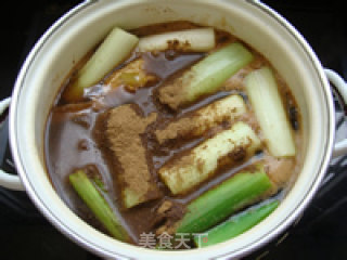 粽香红烧肉的做法步骤：8