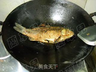 辣烧豆瓣鲫鱼的做法步骤：3