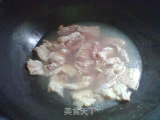 红烧牛腩的做法步骤：2