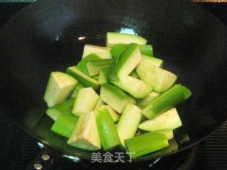 鲨鱼茄子砂锅煲的做法步骤：7