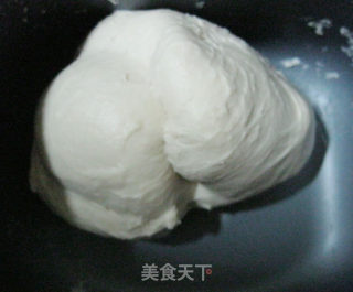 永远都吃不厌的面包---〖经典肉松面包〗的做法步骤：1