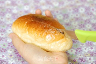 永远都吃不厌的面包---〖经典肉松面包〗的做法步骤：10