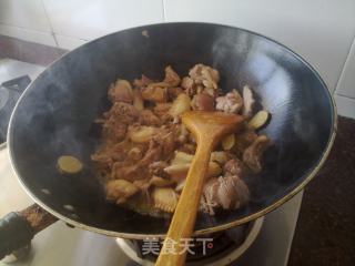鸭肉焖猪脚的做法步骤：3