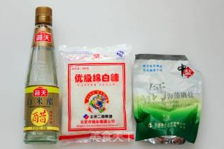 【夏日凉爽主食】鱼子军舰寿司的做法步骤：3