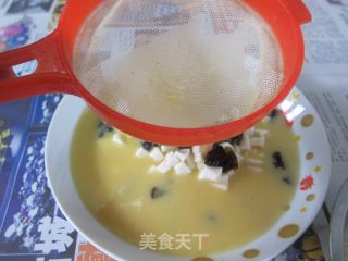 【三色豆腐蛋】的做法步骤：6