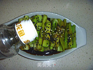 【夏季凉拌菜系列之素食篇】——白灼芥蓝的做法步骤：6