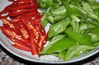 小炒肉片的做法步骤：3
