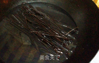 凉拌蕨根粉的做法步骤：2