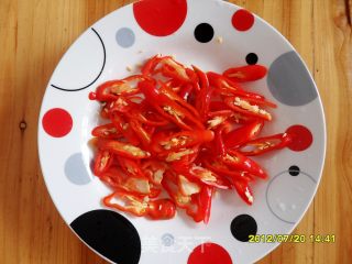 油炸虎掌菌的做法步骤：4