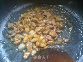 宝宝餐荷兰豆炒猪肉的做法步骤：4