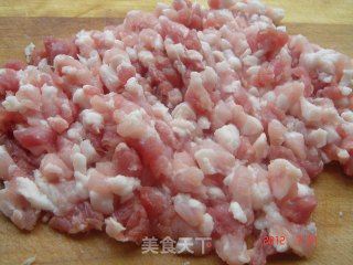 西瓜翠衣汆丸子的做法步骤：2
