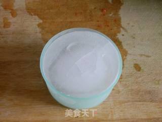 西瓜巧克力刨冰的做法步骤：2