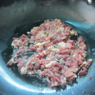 三伏天开胃菜----子姜焖子鸭----辣不怕----子姜焖鸭的做法步骤：4