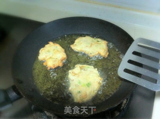 葱香腊肉饼的做法步骤：9