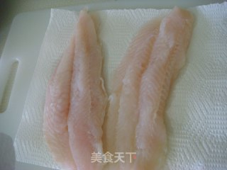 酸甜开胃的“红玫瑰鱼”的做法步骤：2