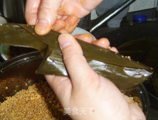 板栗纯精肉粽的做法步骤：13