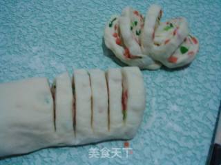 火腿葱花卷的做法步骤：7