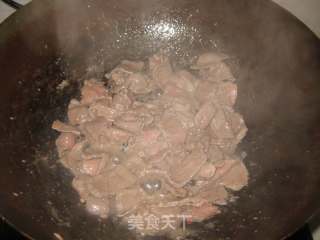 辣白菜炒牛肉的做法步骤：5