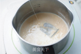 【仙草冻奶茶】自制饮品清凉一夏的做法步骤：2