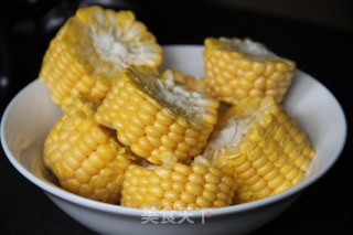 排骨玉米莲藕汤的做法步骤：1