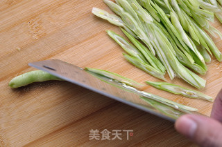 小炒芸豆丝的做法步骤：4
