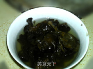 红枣木耳汤的做法步骤：2