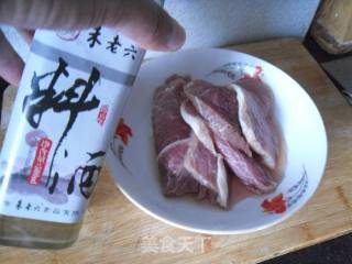 煎烤里脊的做法步骤：3