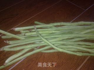 煮豆角的做法步骤：1