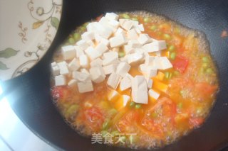 酸甜开胃，新手必会-【番茄毛豆炖豆腐】的做法步骤：7